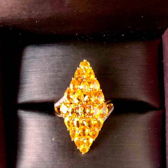 Yellow Sapphire & diamond 10K yellow gold ring. Yellow Sapphire diamond pendant. - Picture 4 of 6